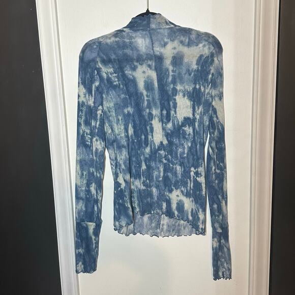 Free People Movement Blue Printed High Jump Long Sleeve Top Baselayer Size Large - Picture 10 of 14